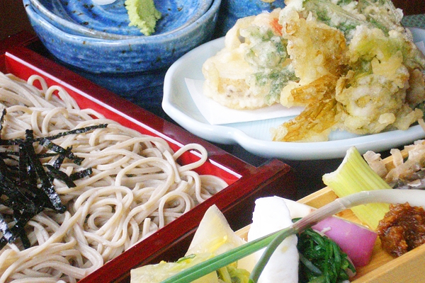 昼のお薦め：ざるそばAセット 1,500円