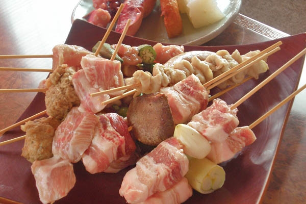 夜の串焼はお好きなものをお選び頂けます。