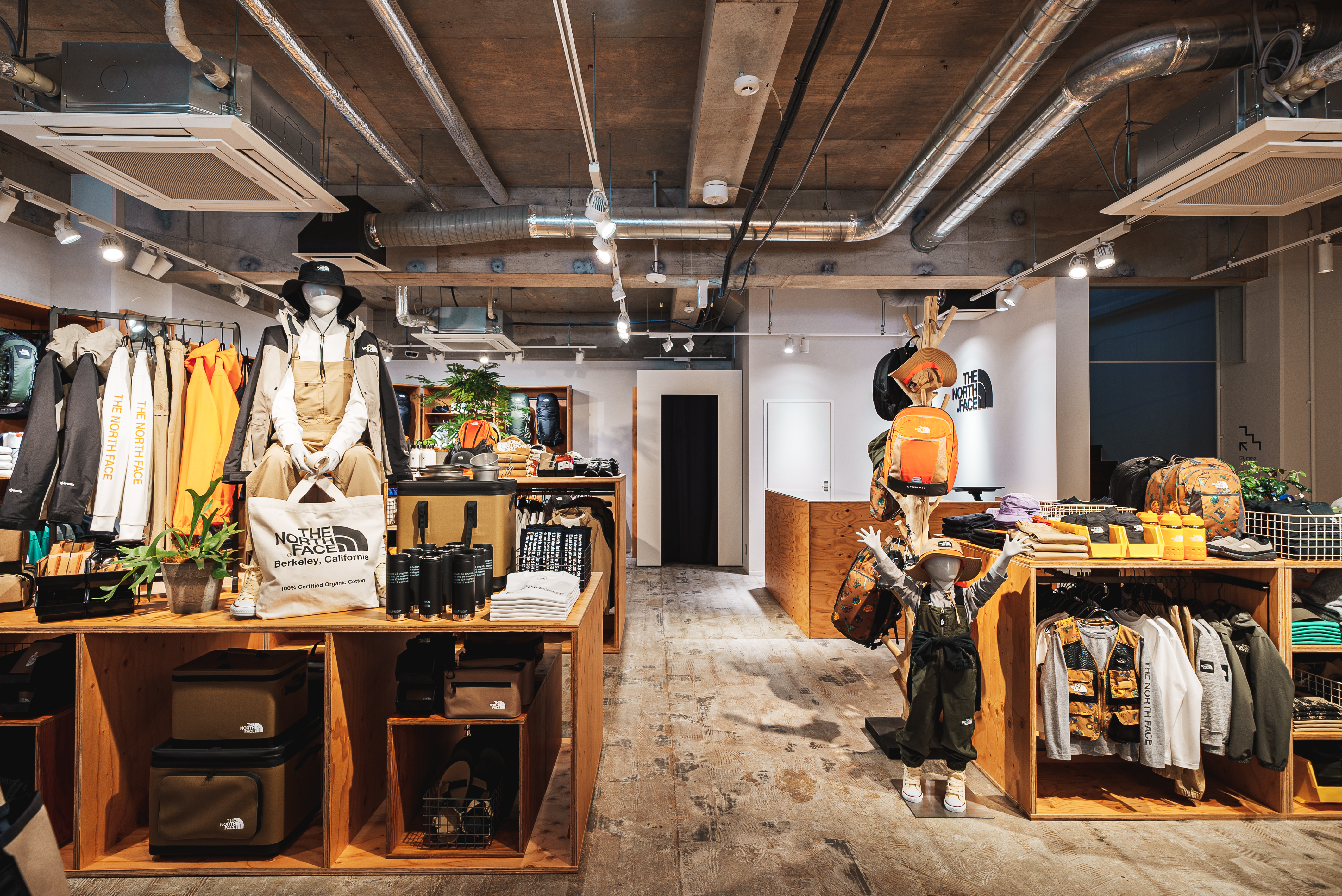  THE NORTH FACE 箱根