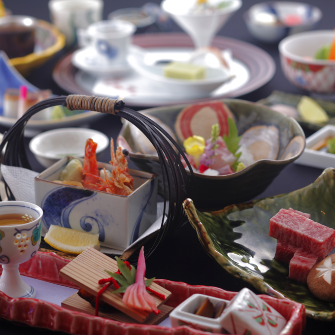 最高ランクの飛騨牛と京会席