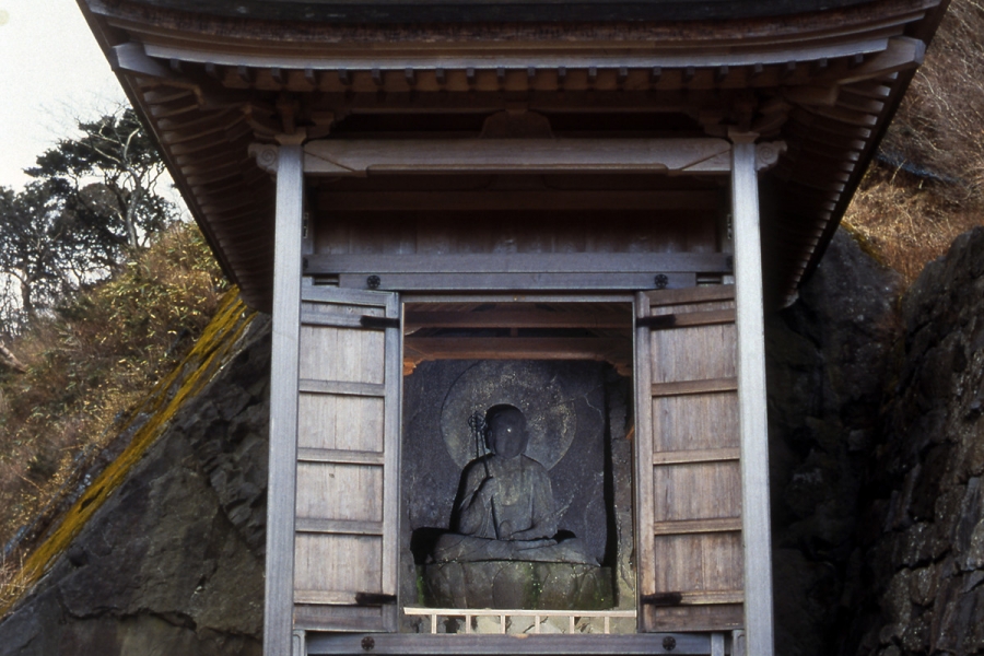 元箱根石仏群|箱根町観光協会公式サイト 温泉・旅館・ホテル・観光情報満載！